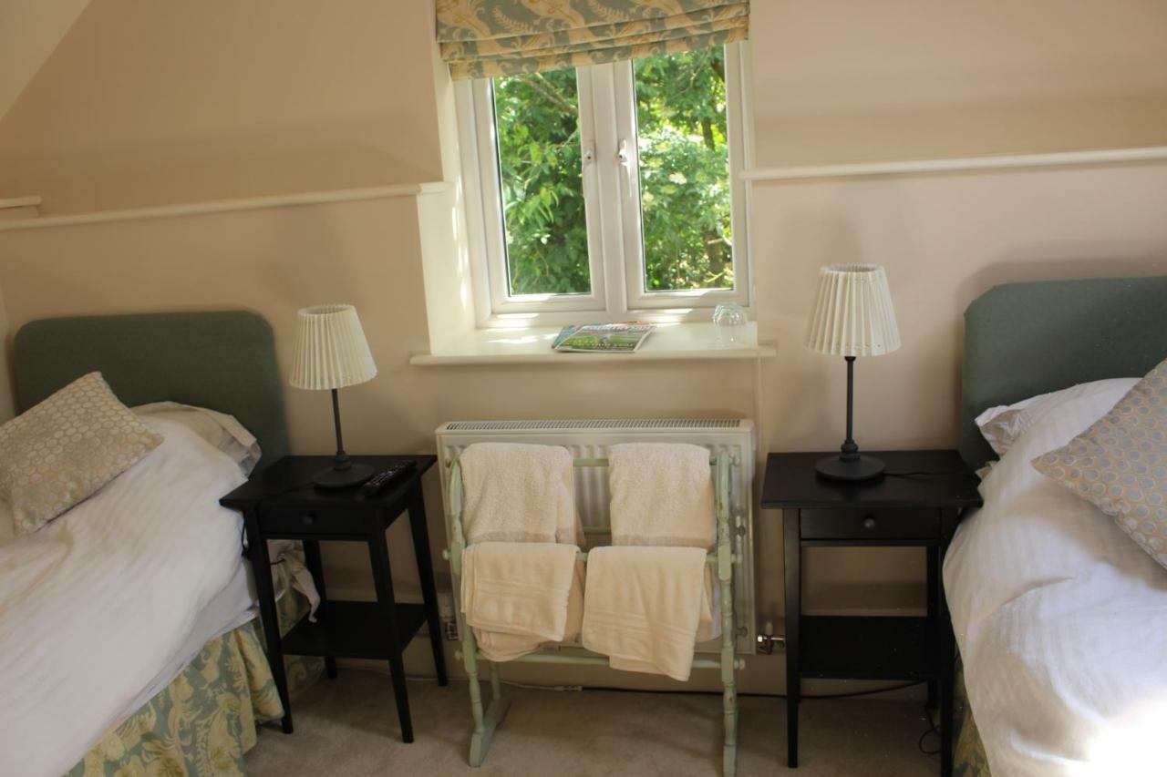 The Old Bakery Barn Bed & Breakfast Pattishall Exterior photo